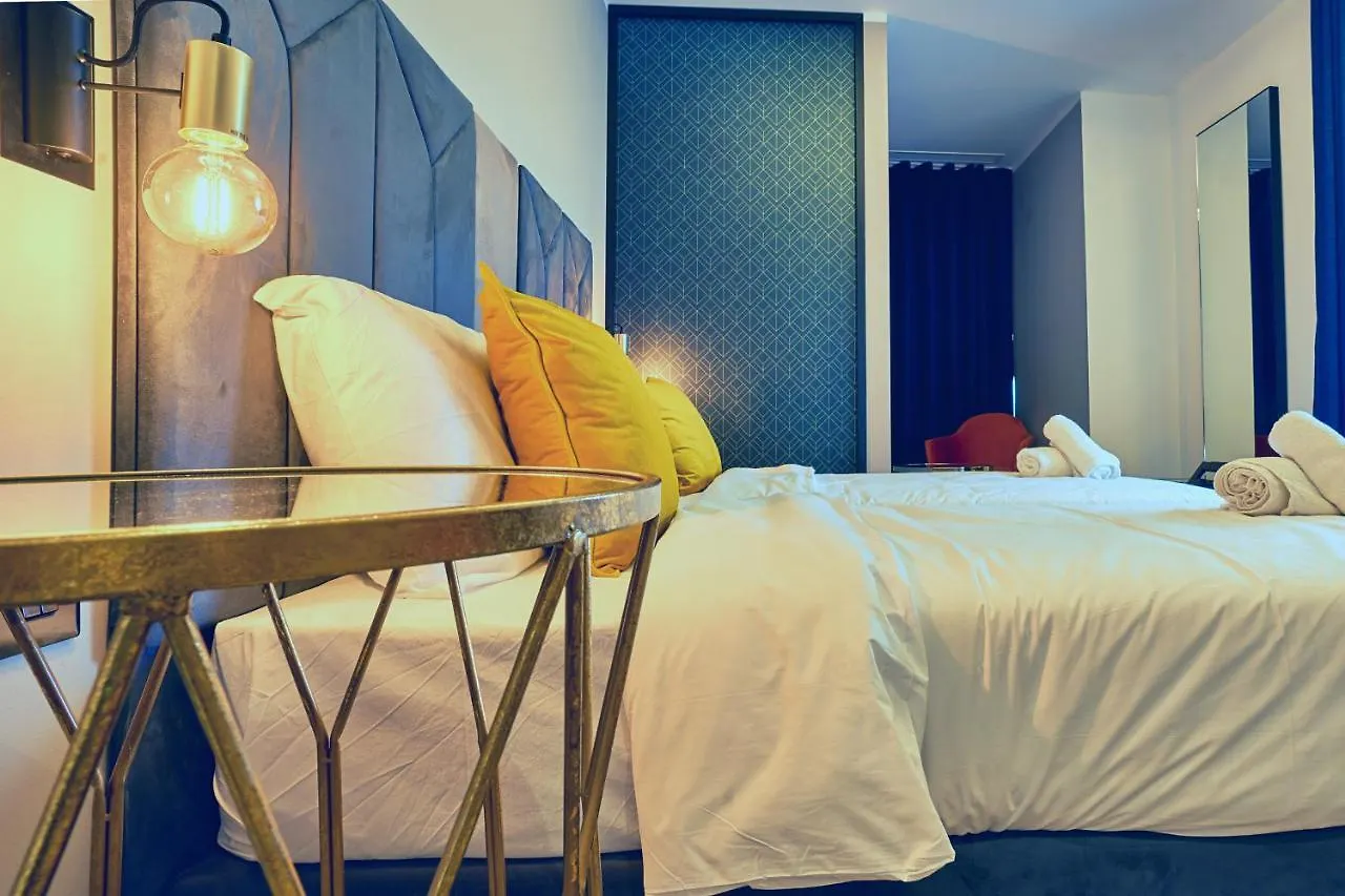 Cinematique Hotel Mosta 4*,